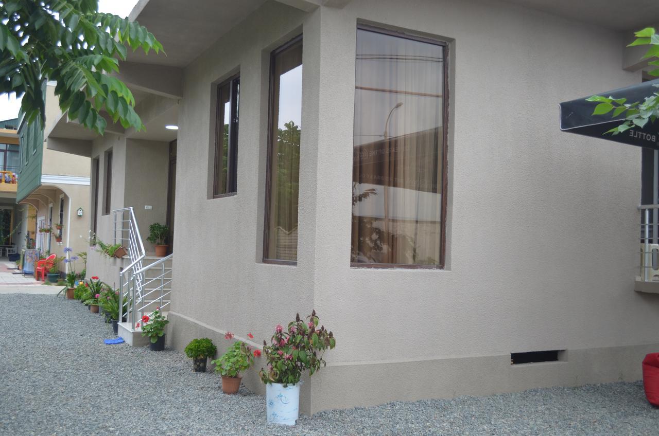 Lia Guest House Kobuleti Exterior foto
